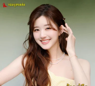 จ้าวลู่ซือ
